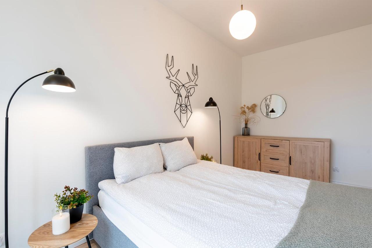 River View - Widok Na Wode, Parking W Hali, 3pok I 5 Lozek, Klima, Netflix I Max, Centrum Apartment *