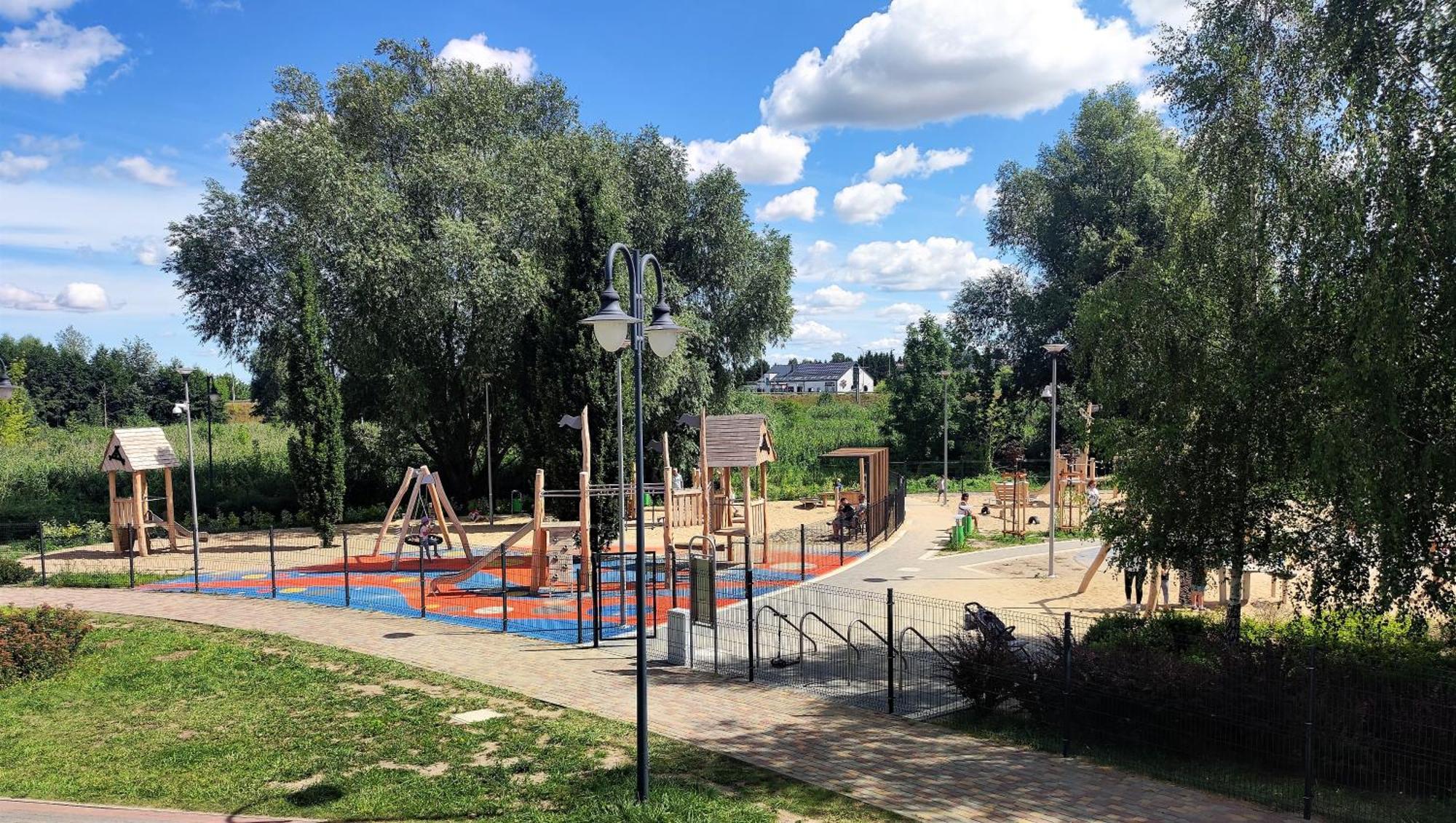River View - Widok Na Wode, Parking W Hali, 3pok I 5 Lozek, Klima, Netflix I Max, Centrum Apartment